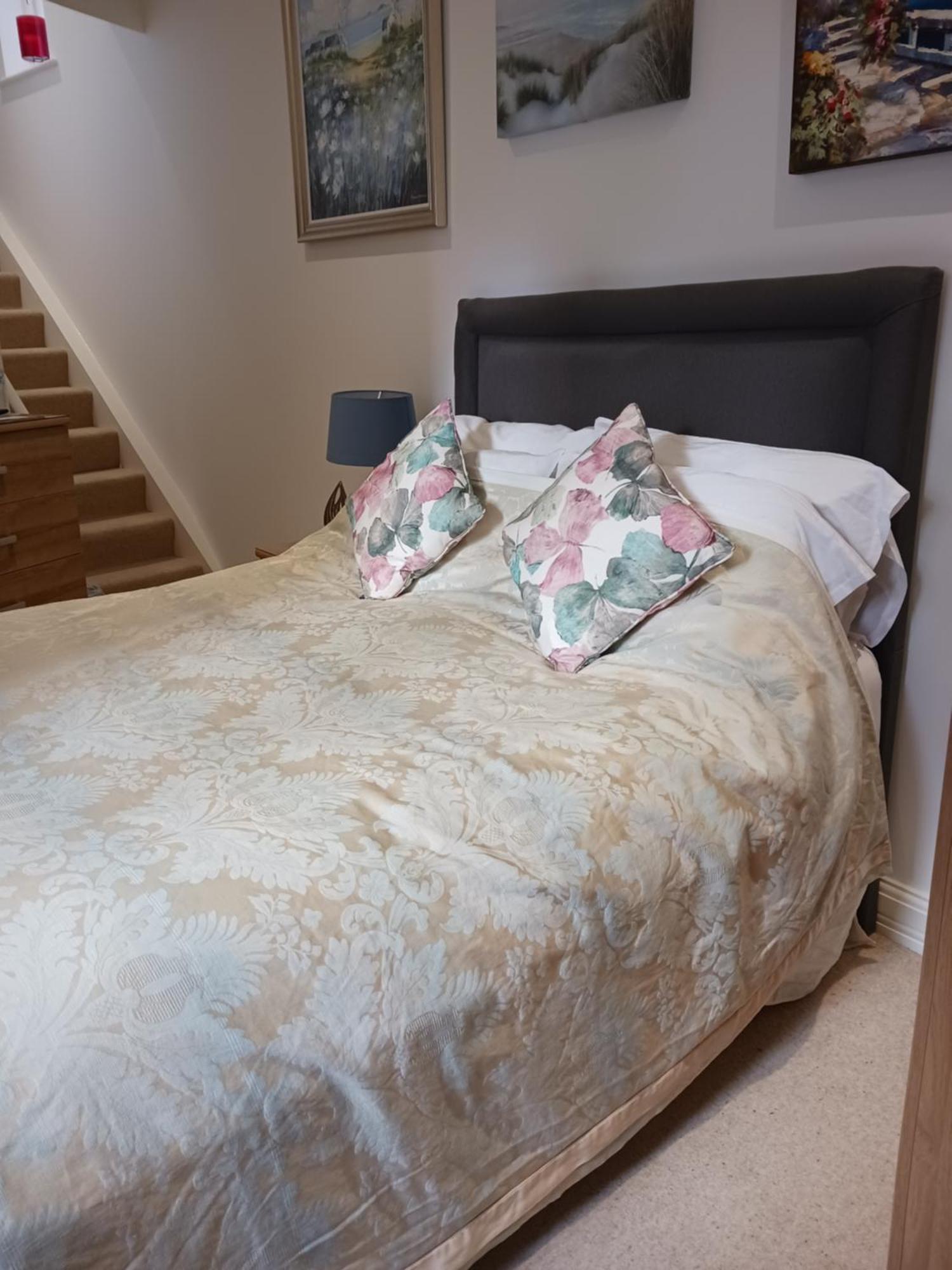 مبيت وإفطار Bodlondeb Castle Bed & Breakfast { Central Llandudno} المظهر الخارجي الصورة